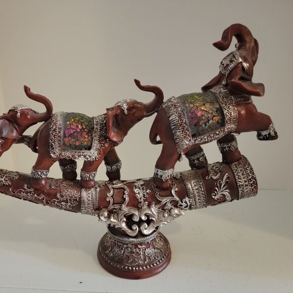 Elephant Family Of 3 Walking On Tusk Bridge -New - Picture 7 of 10